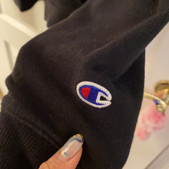 Champion Black hoodie - Picture 3 of 4